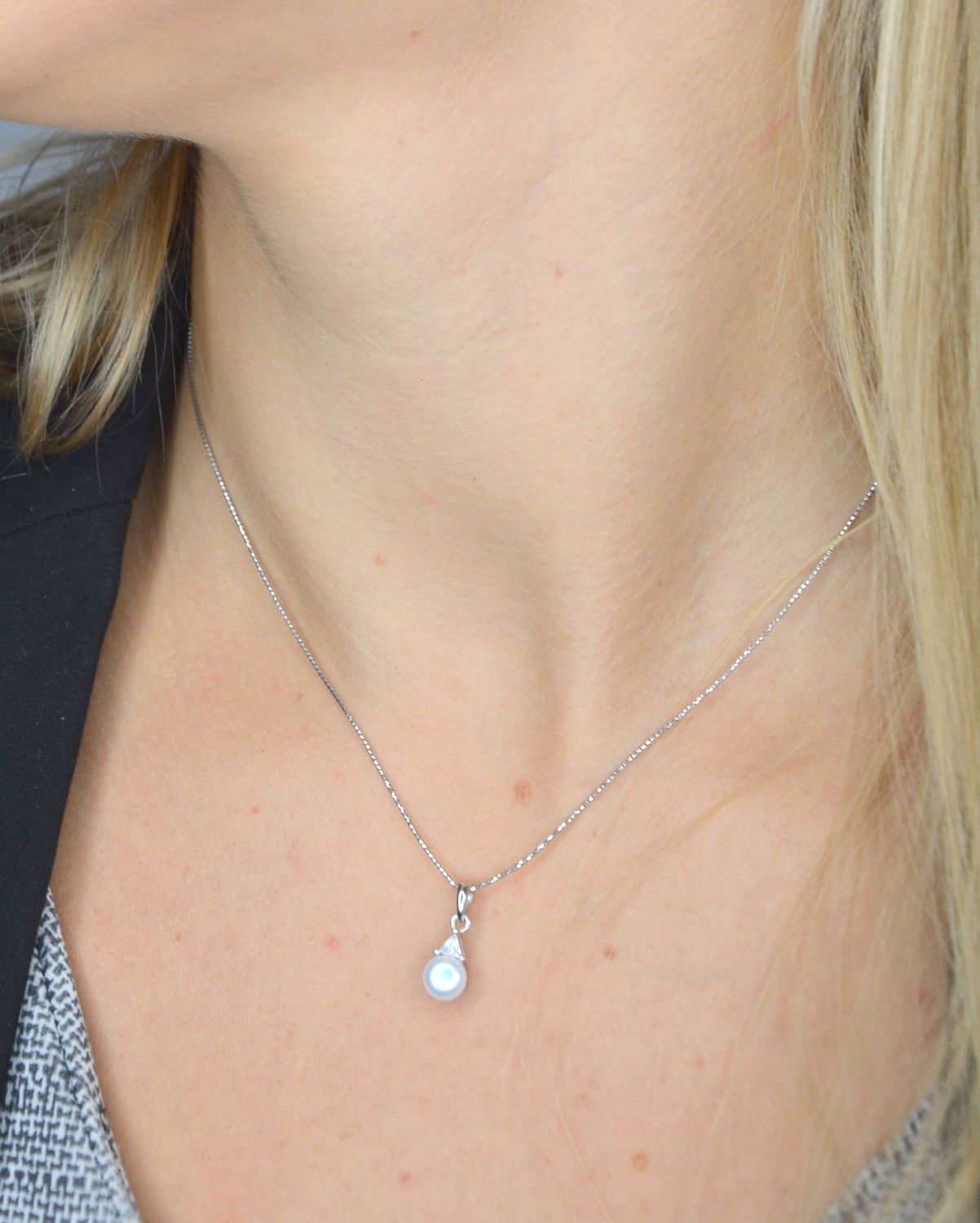 Łańcuszek srebrny 925 kostka 1mm.jpg